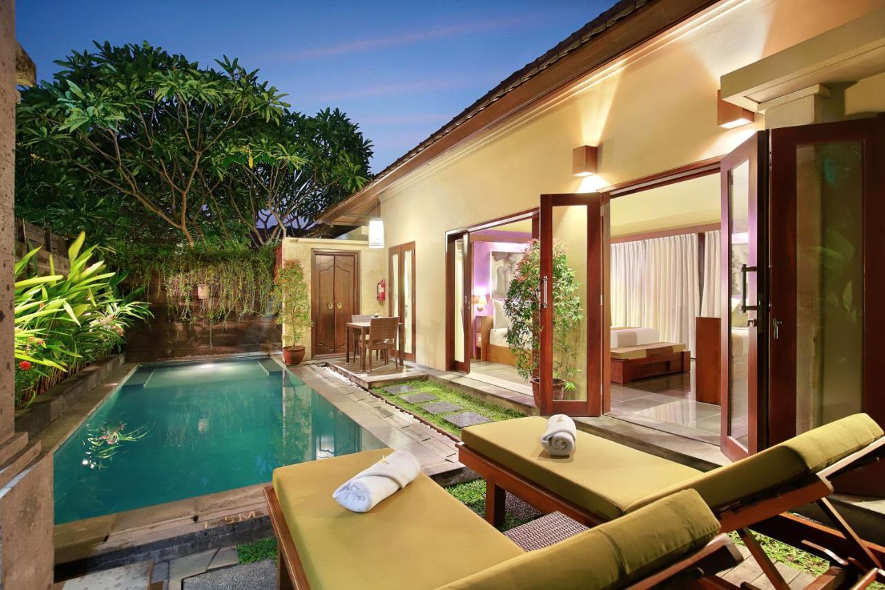 Nyuh Bali Villas Seminyak Rum bild