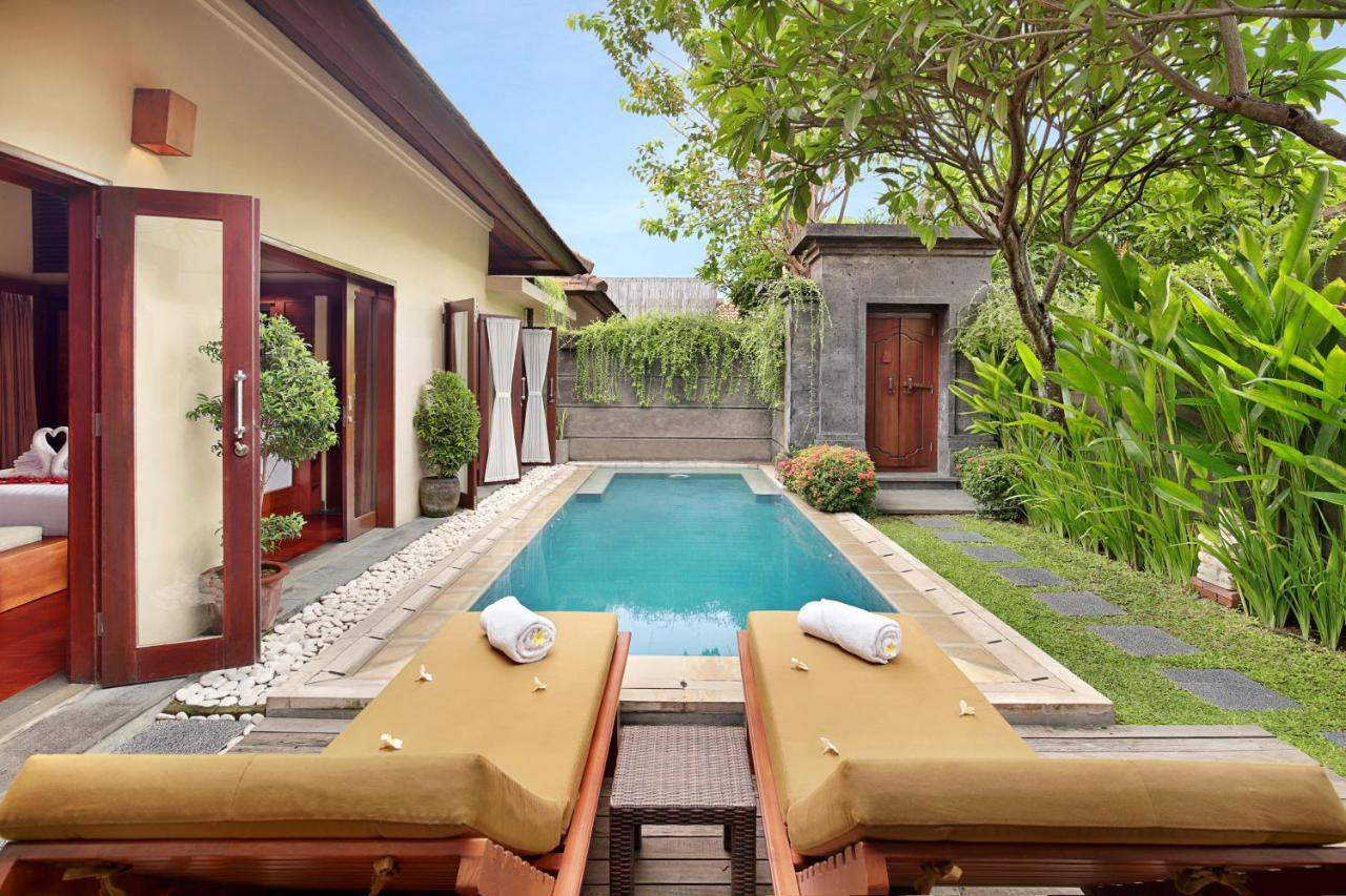 Nyuh Bali Villas Seminyak Rum bild