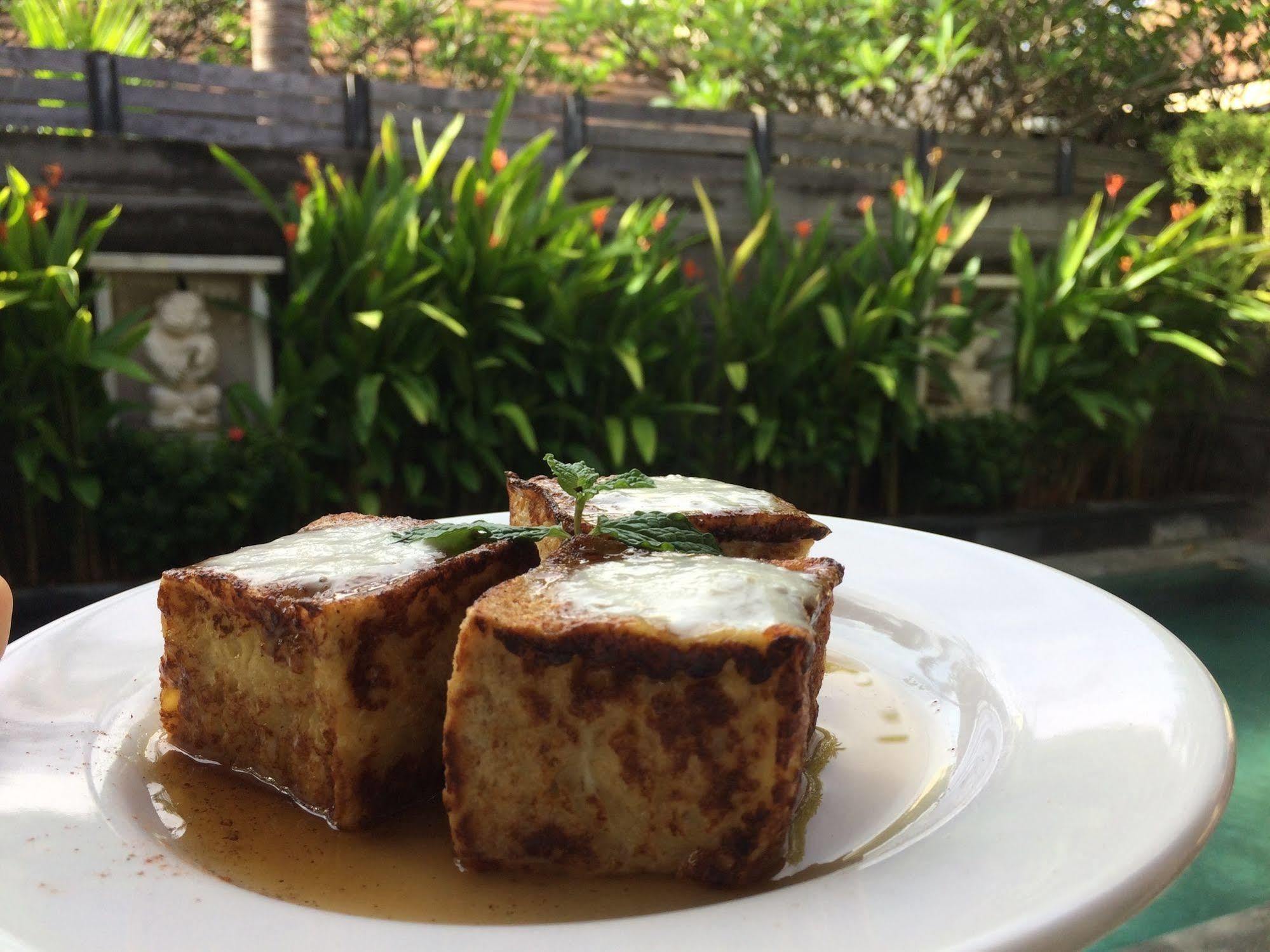 Nyuh Bali Villas Seminyak Exteriör bild